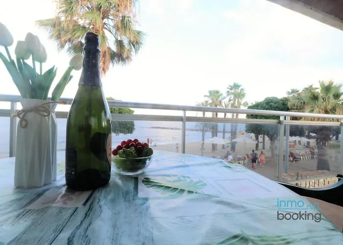 Sun Mediterrani, En Frente Del Mar Апартаменты